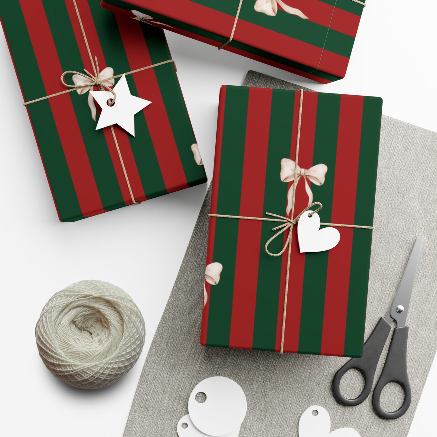 Classic Holiday Gift Wrap Papers, Festive Wrapping Sheets for Christmas, Eco-friendly Wrapping Paper for Gifts, Seasonal Decor, [...]