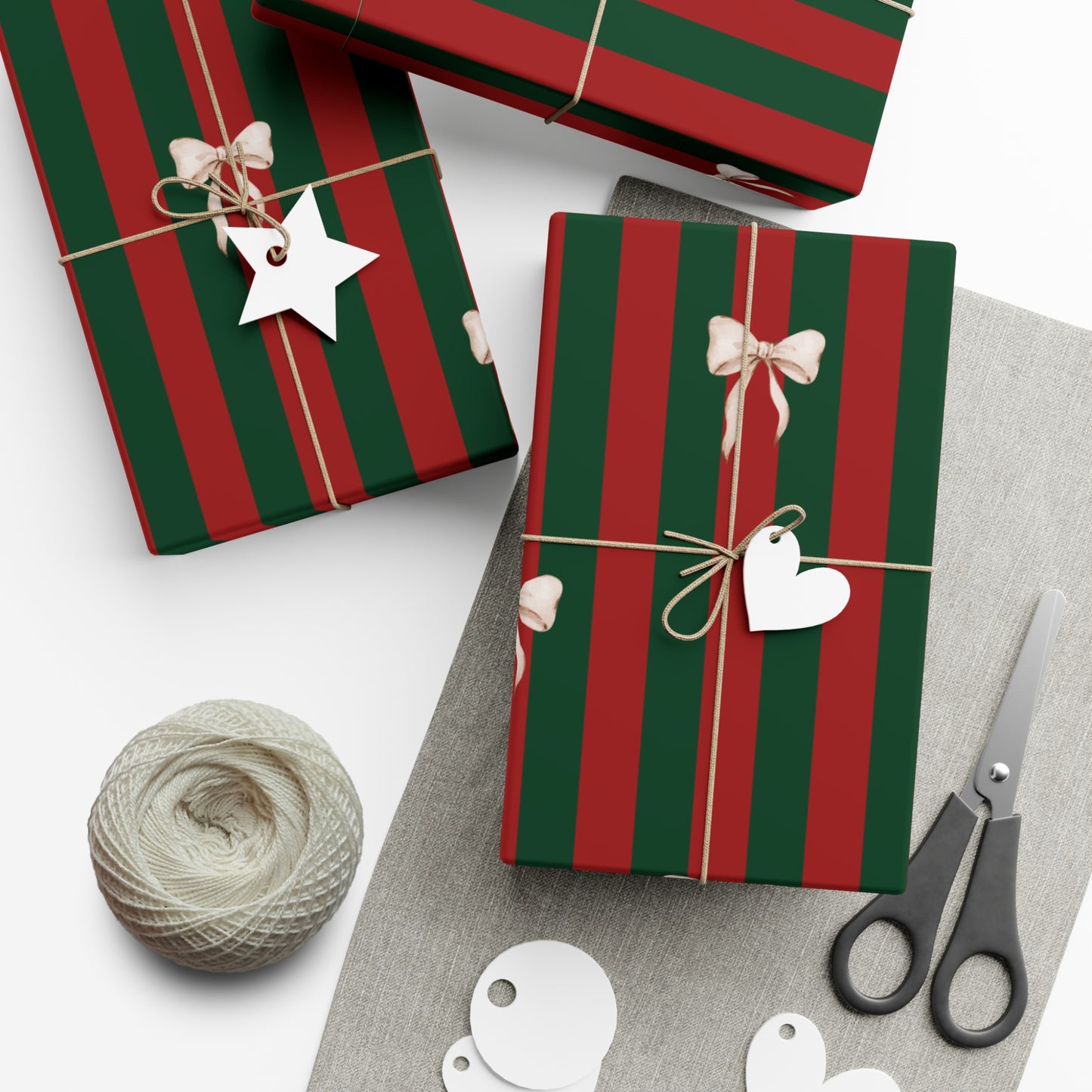 Classic Holiday Gift Wrap Papers, Festive Wrapping Sheets for Christmas, Eco-friendly Wrapping Paper for Gifts, Seasonal Decor, [...]