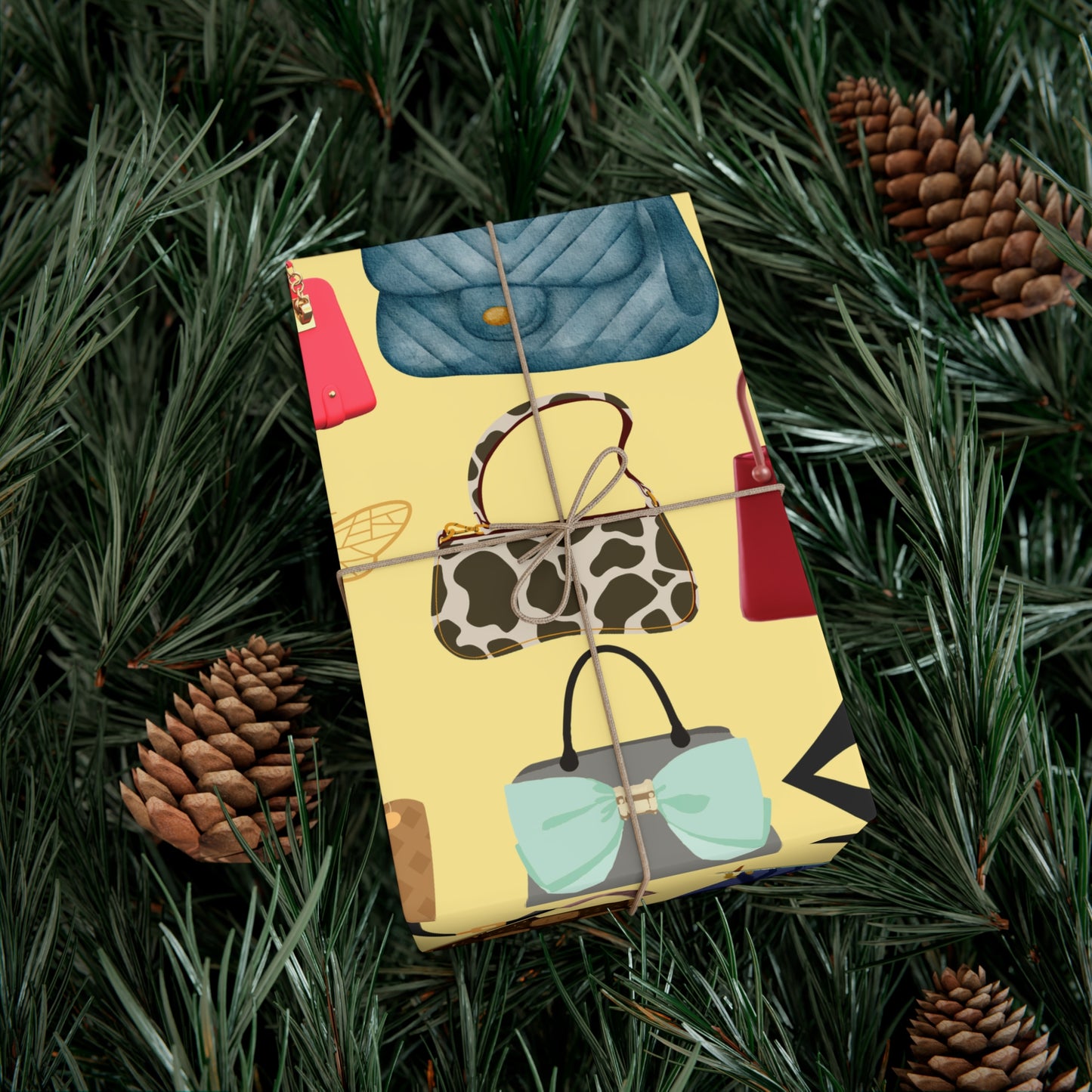 Chic Designer Gift Wrap Papers - Stylish, Trendy, Luxury Handbag Designs for Holidays, Birthdays, Special Occasions, Party Wrap, [...]