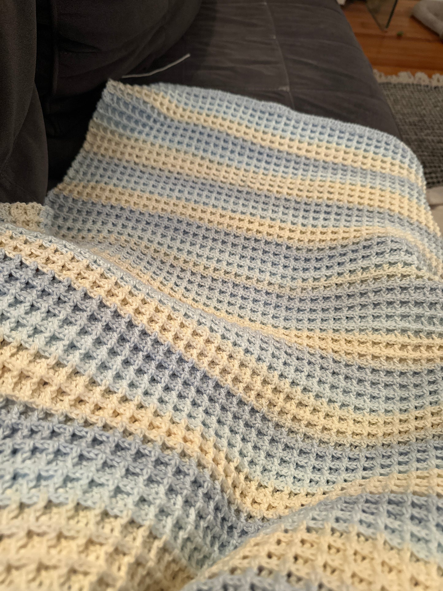 🌿 Handmade Multicolor Waffle Stitch Cotton Blankets