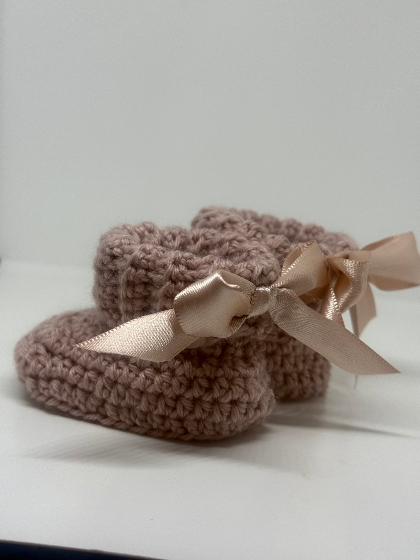 Threads Booties with Bows