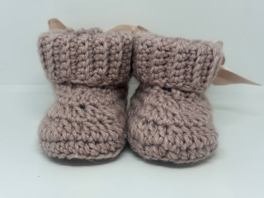 Threads Booties with Bows
